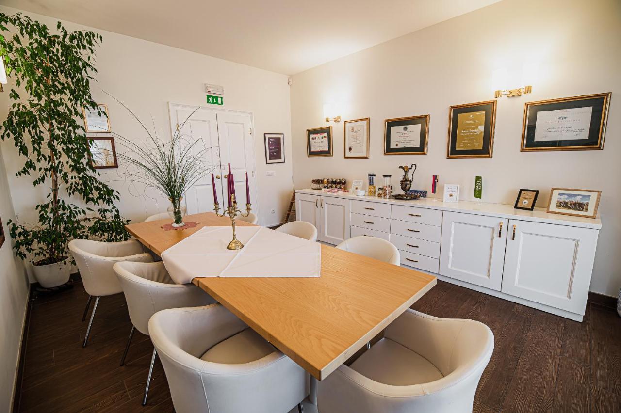 Villa Istenic Bizeljsko Екстериор снимка