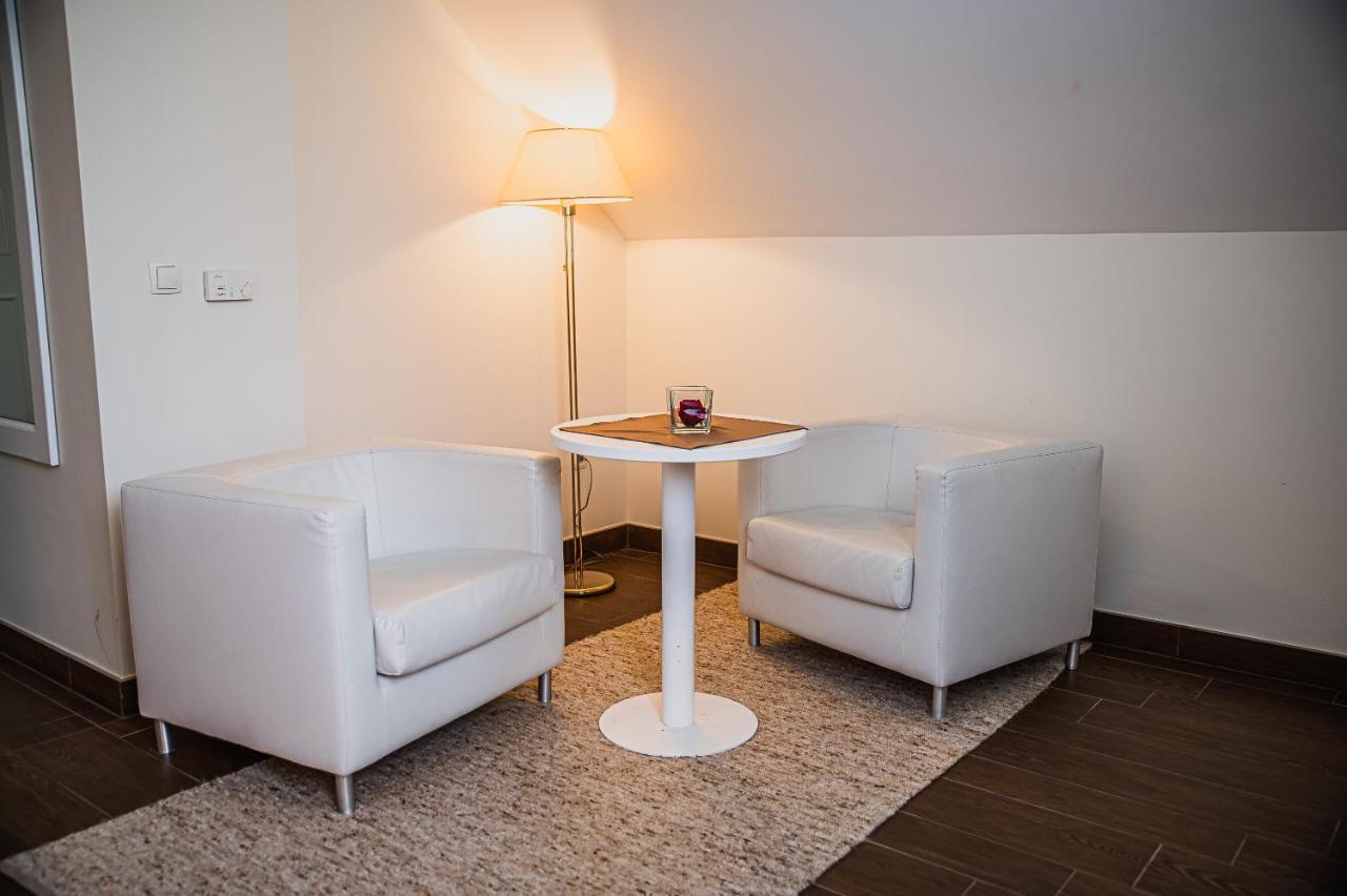Villa Istenic Bizeljsko Екстериор снимка